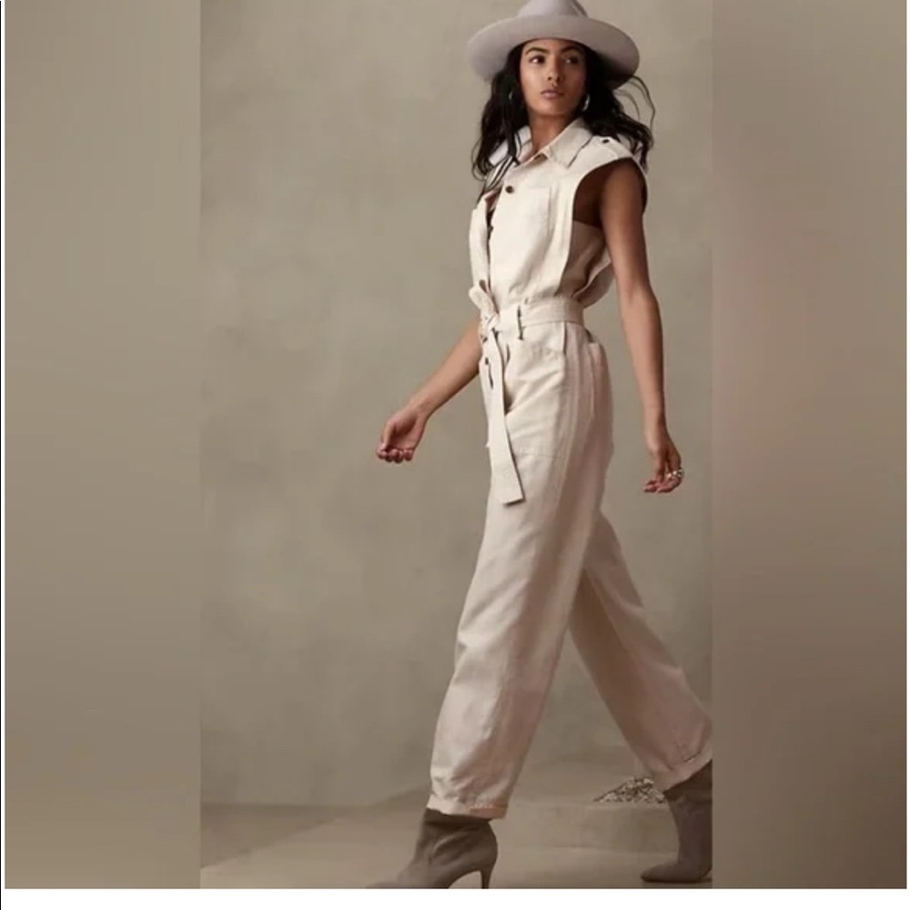 Banana Republic NWT linen blend jumpsuit